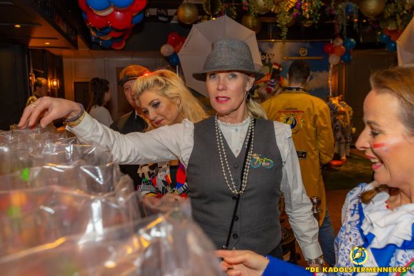Prinsenbal Zaalfoto's
